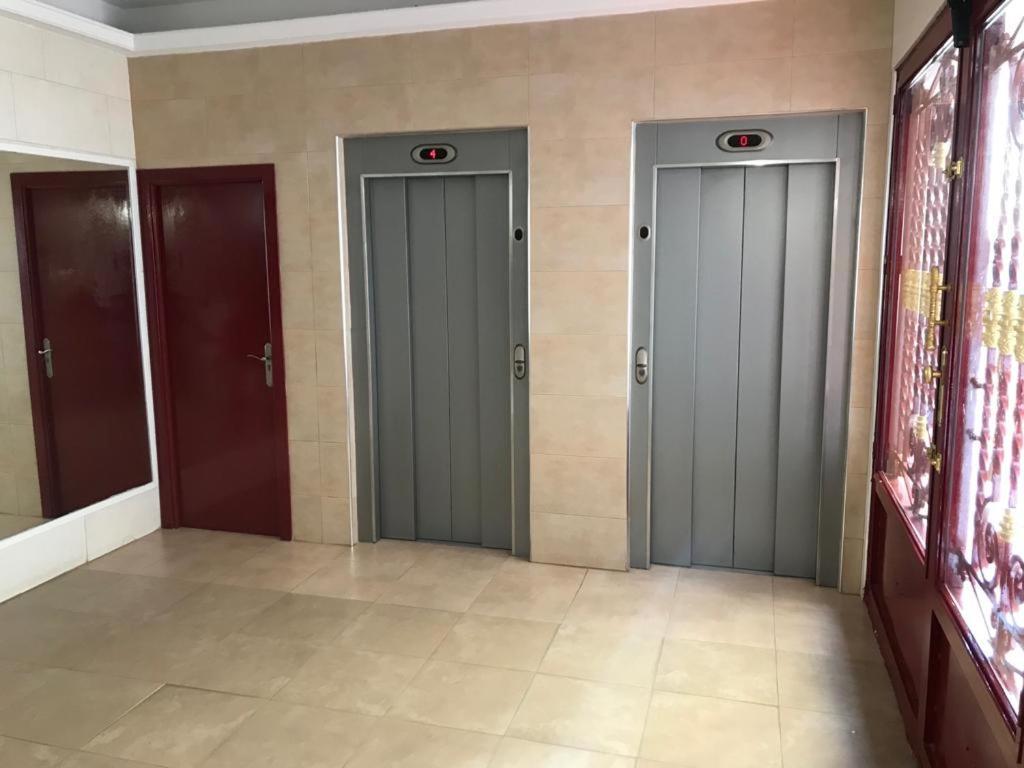 Los Fernandos, 1St Line Beachfront Poniente, 2 Bedroom Apartment Ocean Terrace 貝尼多姆 外观 照片